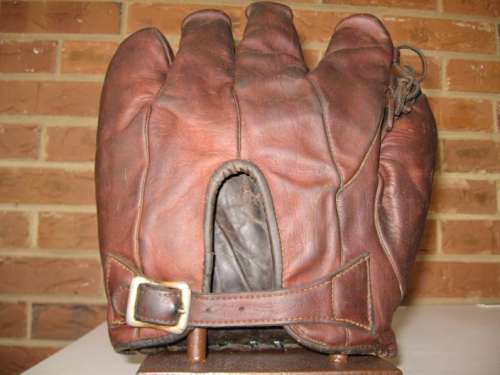 Charles Tesreau Cashmans Dark Back